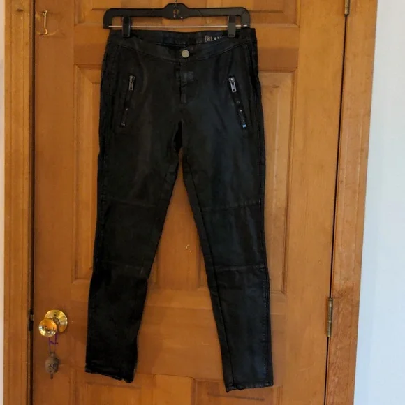 BlankNyc Faux Leather Skinny Pants Ankle Zip Black Size 27 Mid to Low Rise - Picture 1 of 10